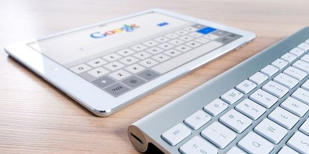 tablet that shows the Google search engine